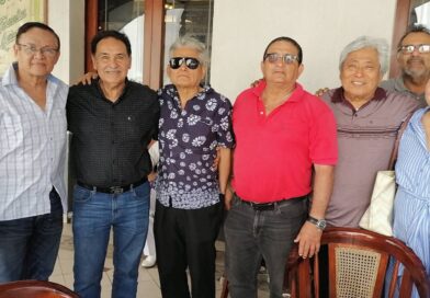 INTEGRANTES DEL MRD DISFRUTAN LA ROSCA DE REYES.