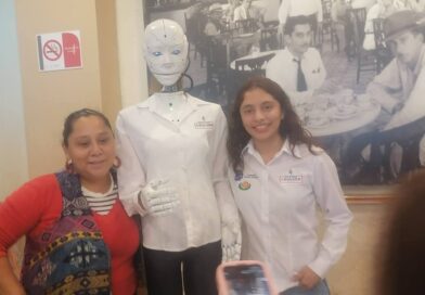 Valeriana Palacios visito el Gran Café del Portal