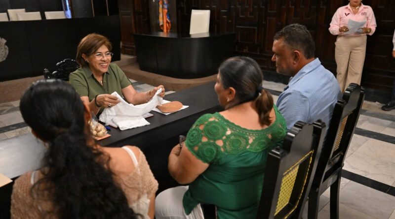 Atiende Ayuntamiento de Veracruz a 284 ciudadanos en “Día del Pueblo”.