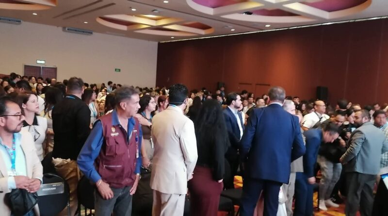Arrancó en Boca del Río el Noveno Congreso Internacional de Odontología.