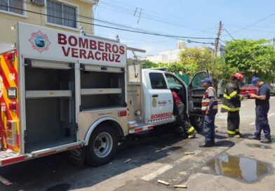 Controlado incidente en unidad de Bomberos durante atención a reporte. Controlado incidente en unidad de Bomberos durante atención a reporte.