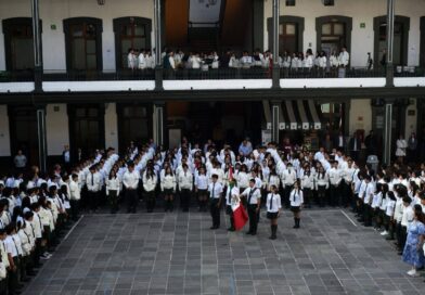 Jóvenes, clave para la construcción de paz y el futuro educativo: SEV