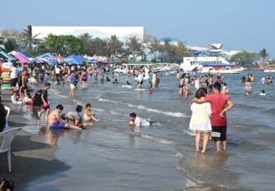 Alta afluencia en playas, centro histórico y ocupación hotelera al 100% en la ciudad de Veracruz*