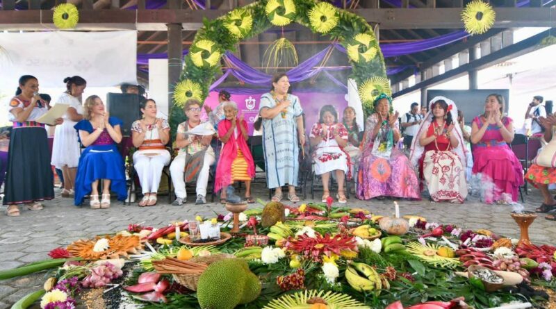 En Cumbre Tajín se visibiliza el liderazgo de mujeres indígenas como motor de identidad y transformación cultural.