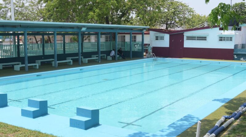 Listas albercas municipales de Veracruz para clases de natación gratuitas.