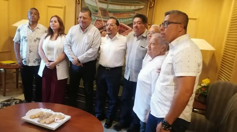Anuncian concentración obrera en Macroplaza de Veracruz para conmemorar el Día Internacional del Trabajo:Leonel Pérez. 