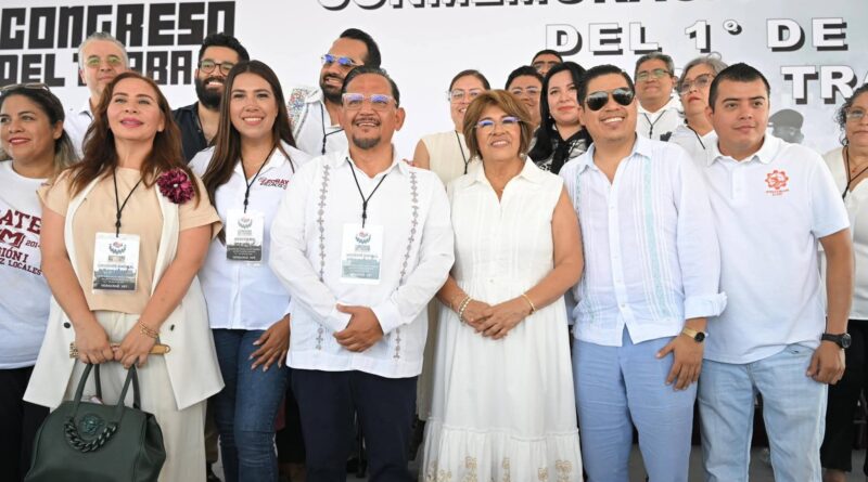 Reafirma Rosa María compromiso con las y los trabajadores veracruzanos.