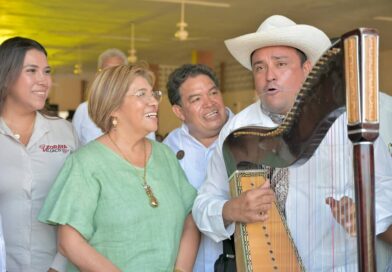 Reitera Rosa María compromiso con bienestar y justicia social para las y los trabajadores.