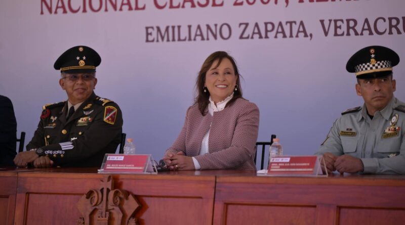 Jóvenes veracruzanos, protagonistas de la Cuarta Transformación: Gobernadora