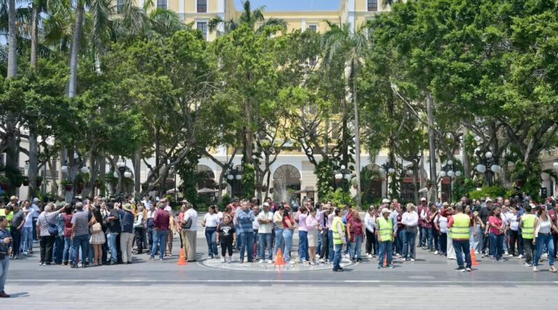 Participa Ayuntamiento de Veracruz en el Primer Simulacro Nacional 2026.