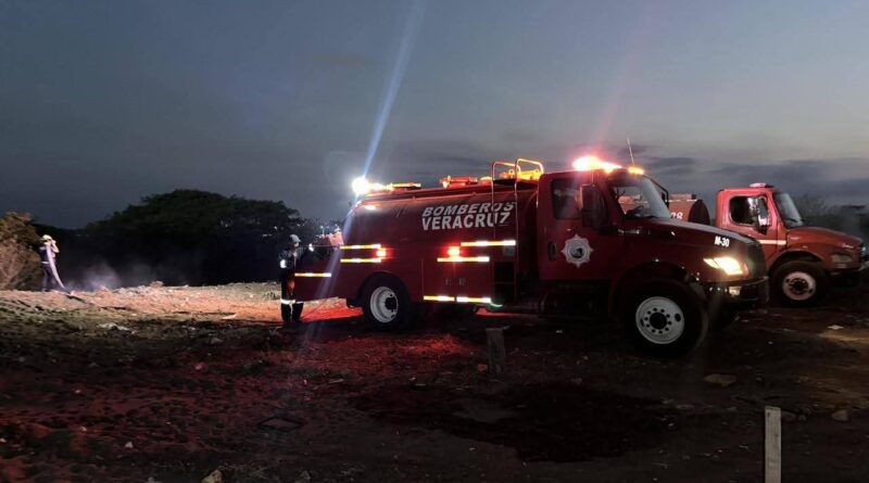 Instruye alcaldesa de Veracruz atención inmediata a incendios y exhorta a población a prevenir situaciones de riesgo.