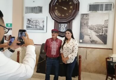 Oposición gasta miles de millones de pesos en campaña sucia contra la Presidenta Claudia Sheimbaun Pardo:Soraya Villacis. Oposición gasta miles de millones de pesos en campaña sucia contra la Presidenta Claudia Sheimbaun Pardo:Soraya Villacis.