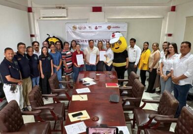 Amplía IVEA cobertura en 15 municipios; brigadas recorren Tomatlán y Magdalena. Amplía IVEA cobertura en 15 municipios; brigadas recorren Tomatlán y Magdalena.