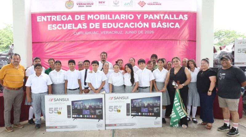 Atiende Gobierno de Veracruz rezago histórico de 232 planteles escolares.