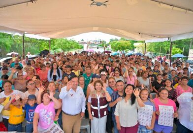 Llegan apoyos alimentarios de JEFMUN a miles de familias de la ciudad de Veracruz. Llegan apoyos alimentarios de JEFMUN a miles de familias de la ciudad de Veracruz.