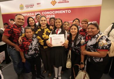 Reconoce SEV el mérito académico de 98 estudiantes veracruzanos.