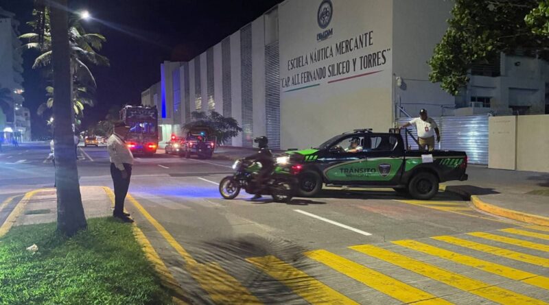 Refuerza Ayuntamiento de Veracruz vigilancia para inhibir arrancones y rodadas irregulares de motocicletas.