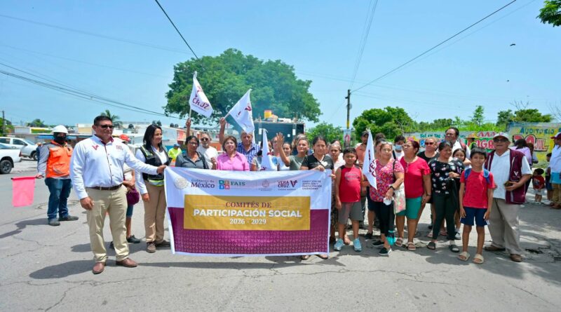 Inicia Rosa María rehabilitación asfáltica de la avenida Río Medio.