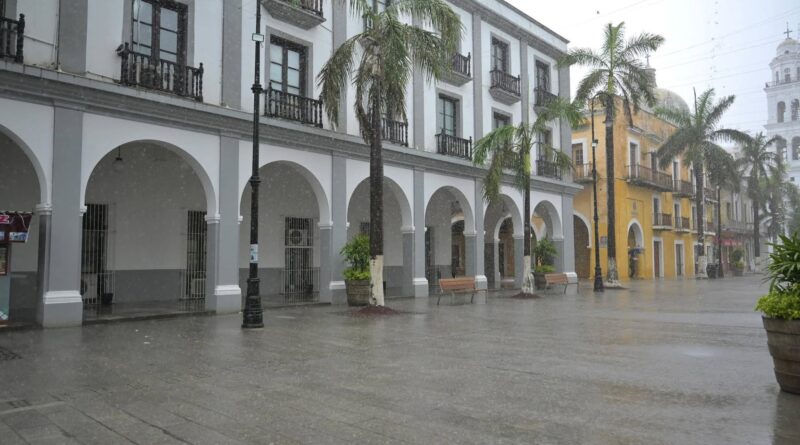 Refuerza Ayuntamiento de Veracruz acciones preventivas ante temporal lluvioso.