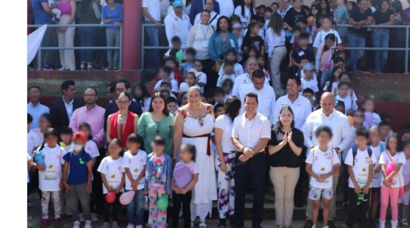 Imparte SEV curso Verano Vasconcelos en Jacarandas.