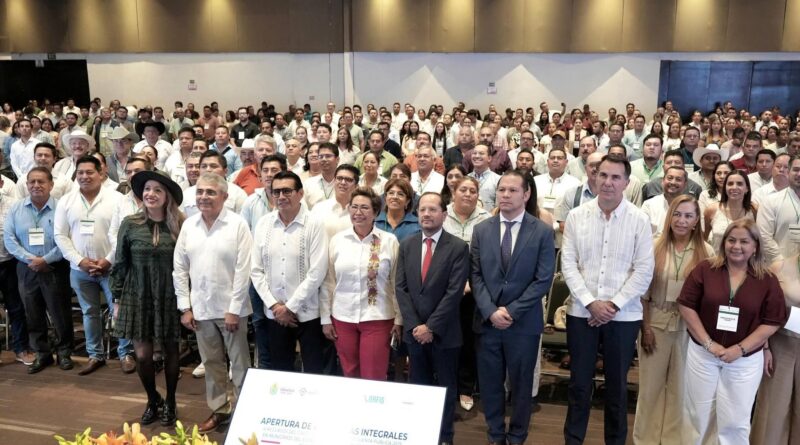 *Refrenda Rosa María compromiso con la transparencia y rendición de cuentas*