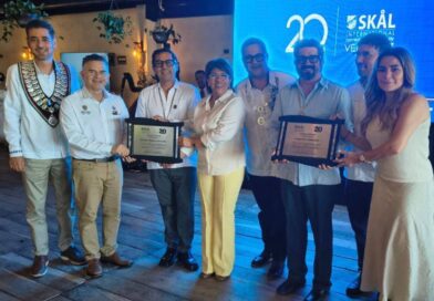 *Fortalece Rosa María vinculación con empresarios y profesionales del turismo*