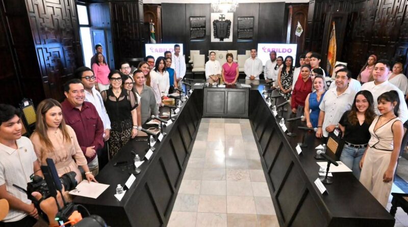 *Realizan Cabildo Juvenil 2026 en el Ayuntamiento de Veracruz*