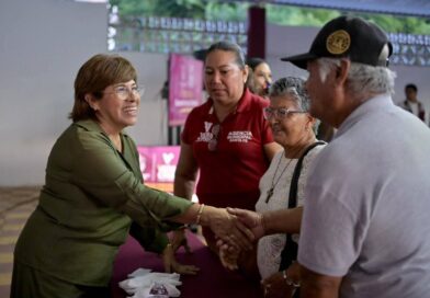 *“Jueves en tu Colonia” lleva atención directa del Gobierno Municipal de Veracruz a Santa Fe*
