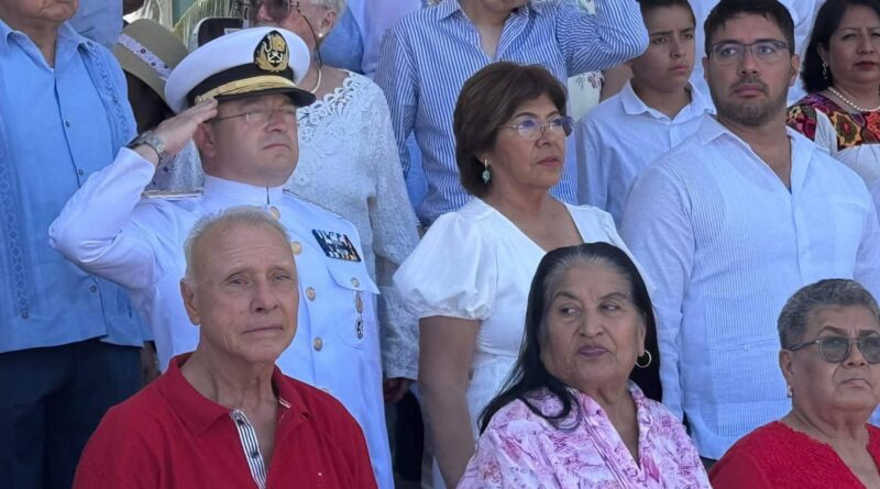 *Destaca Rosa María vínculo histórico de Veracruz con la Armada de México durante su 205 aniversario*